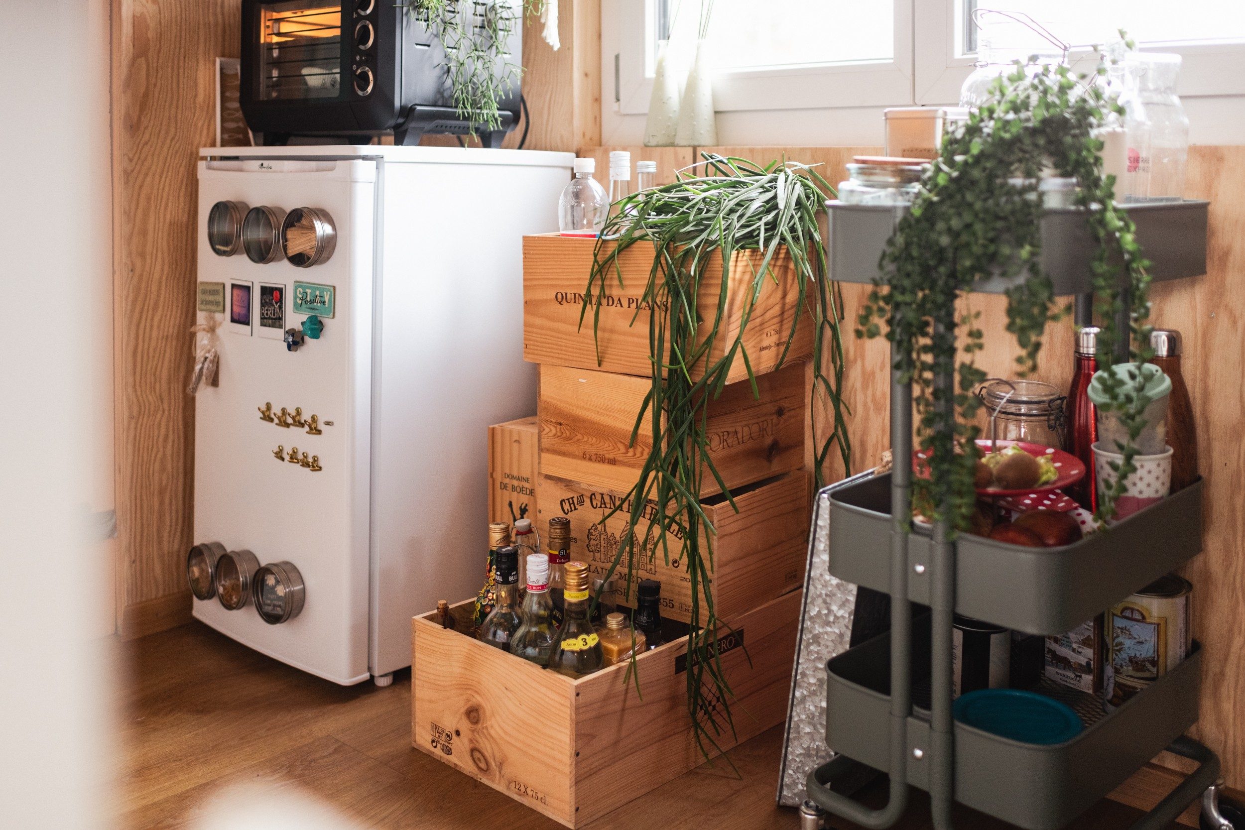 Janine Klingenstein in ihrem Tiny House in Altstätten SG. Januar 2022. Foto: Mattias Nutt